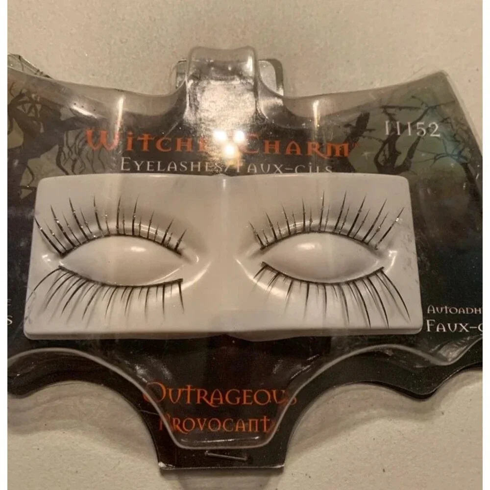 Fantasy Makers Wet n Wild self adhesive Eyelashes